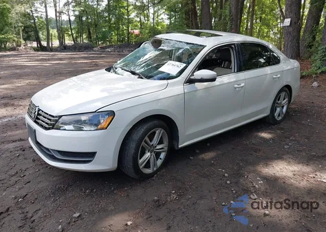 2014 Volkswagen Passat 2.0L Tdi Se из США, поврежденный, VIN 1VWBN7A30EC112103